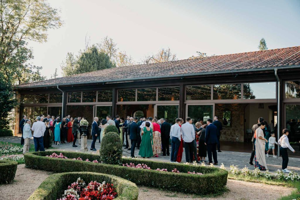fotografo-boda-estilo-documental Fiesta de una boda en el Palacio de Valdesoto