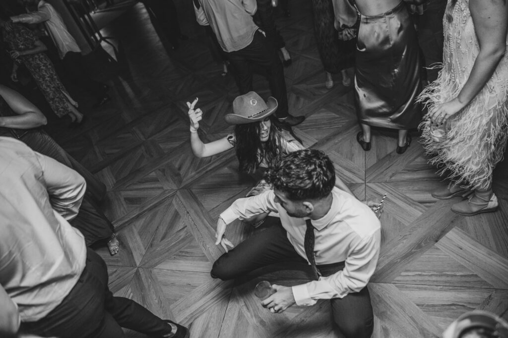 boda-palacio-luces-asturias fiesta loca en una boda en asturias