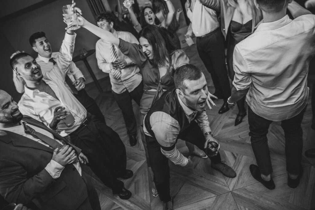 boda-palacio-luces-asturias fiesta loca en una boda en asturias