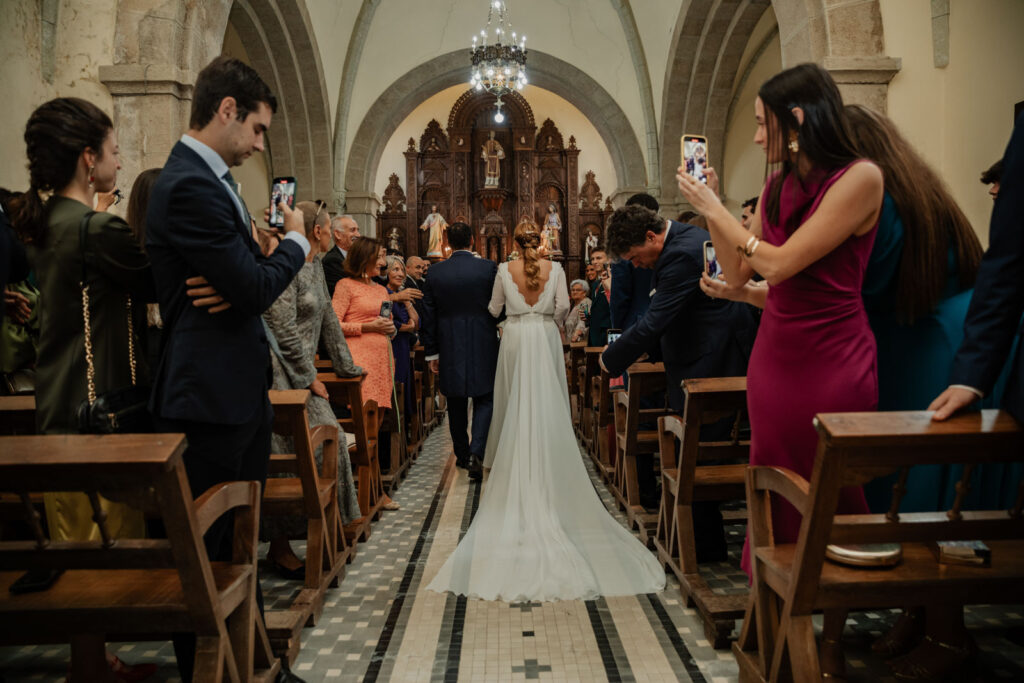 boda-ribadesella-leces ceremonia en iglesia en asturias