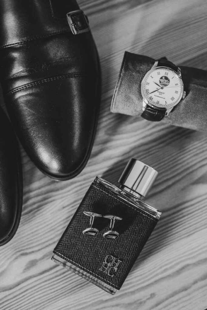 boda-ribadesella-preparativos complementos de novio en boda elegante