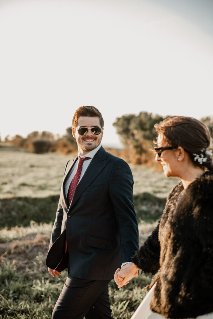 fotografo-boda-natural-asturias novios en un atardecer en asturias