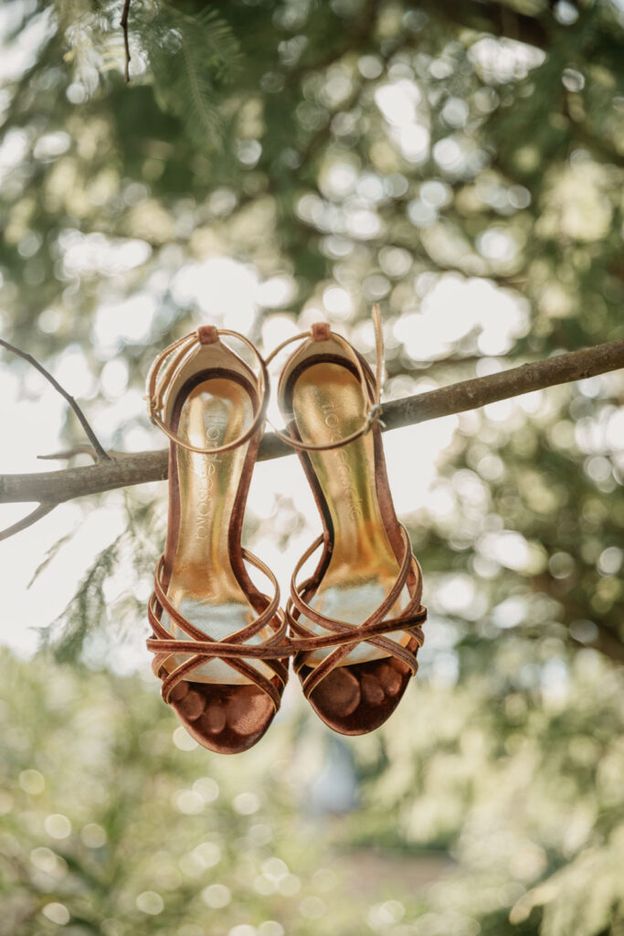 zapato-novia-asoka zapato de flor de asoka burdeos